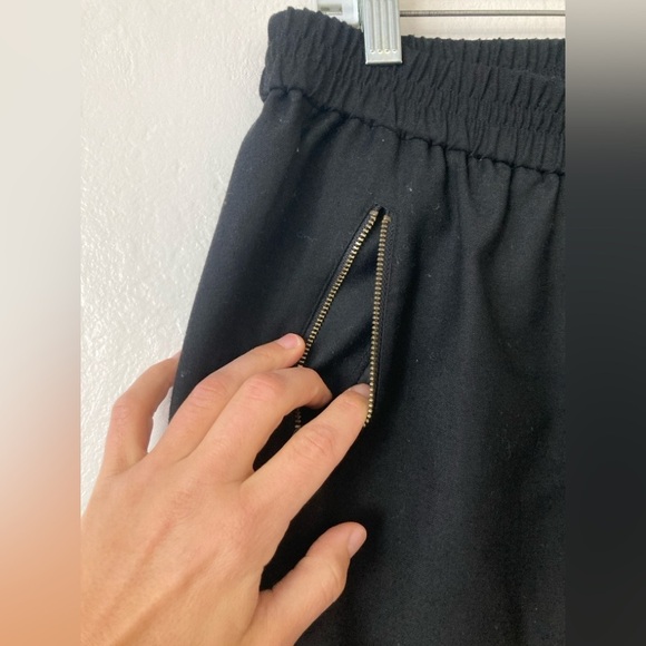 J. Crew Wool Blend Jogger Pants Black Easy Pull On Workwear Classic Size 6 TALL - Picture 3 of 11